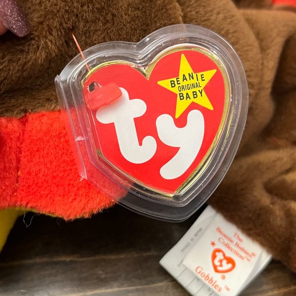 Ty Beanie Baby “Gobbles” the Thanksgiving Turkey! (5.5 inch) ***Rare*** - Picture 5 of 8